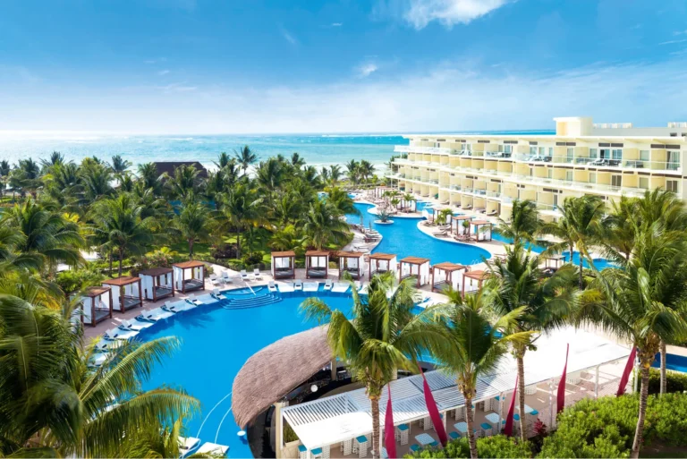 Cyclospora reported at Azul Beach Resort & TUI Sensatori Resort Riviera Cancun
