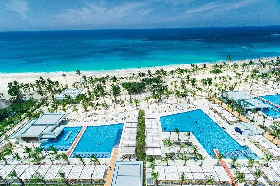 Food safety blasted as visitors fall ill at “rundown” Hotel RIU Republica