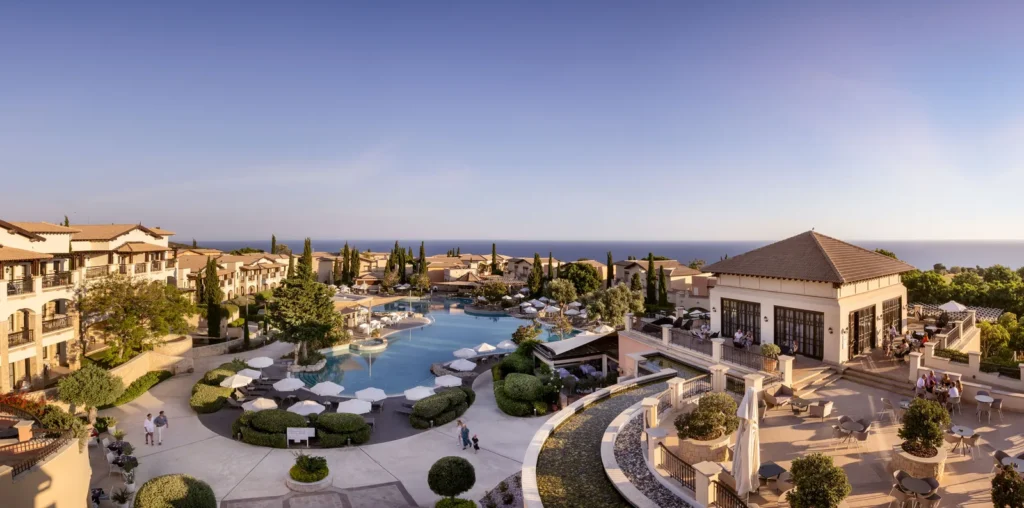 Reports of “lukewarm” food, pests and severe sickness at 5-star TUI Sensatori Aphrodite Hills Hotel