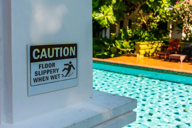 Holiday Claims Bureau win compensation for client who suffered swimming pool accident on holiday