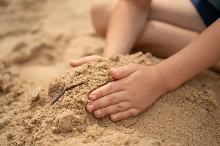 Wave of Illness Reports Prompts Investigation into Coral Sea Water World Holidays